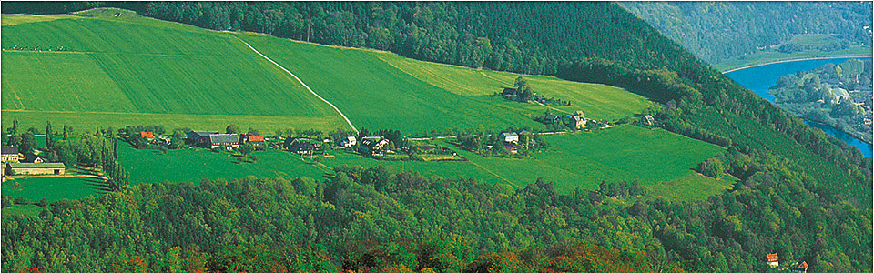 Motiv: Panoramahotel Lilienstein